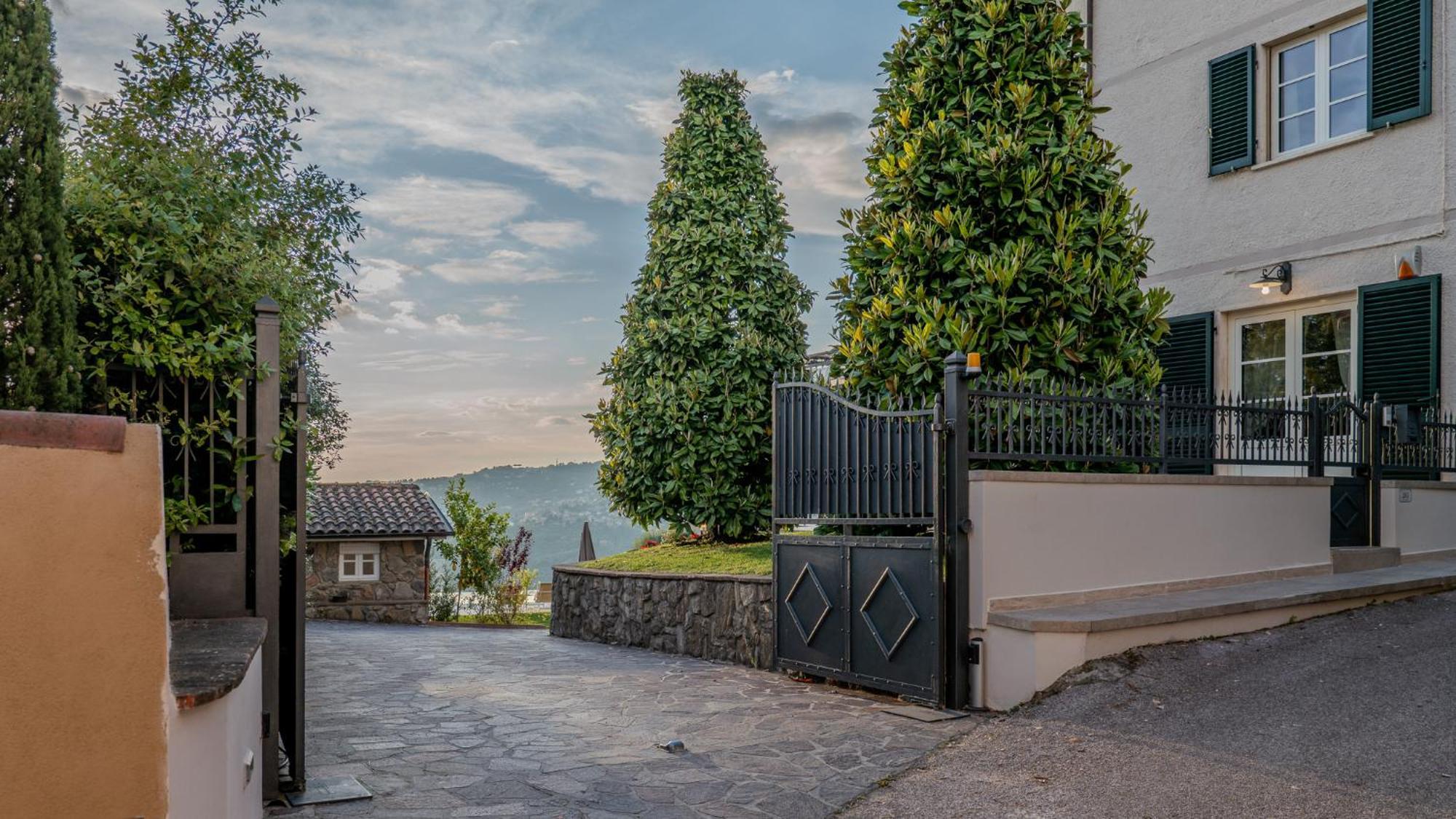 Villa Elena 9&1, Emma Villas Stiava Exterior photo